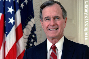 The official photo of George H.W. Bush